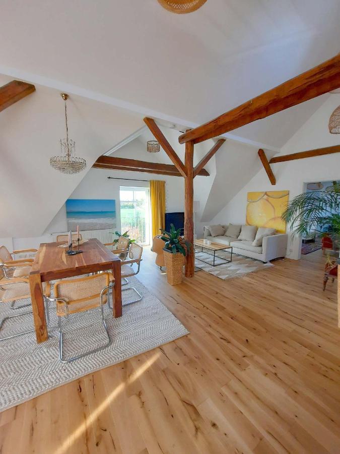 Luxurioeses Loft Mit Schoenem Blick Tremsbüttel Kültér fotó